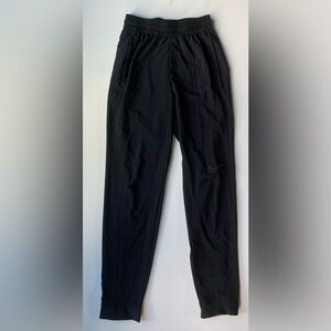 Nike lightweight track pants | Men’s small